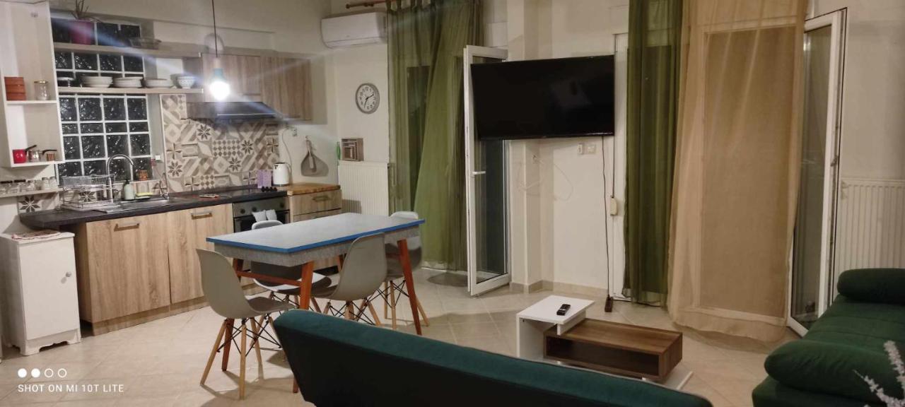 Pylaia Comfortable Apartment 2 Thessaloníki Luaran gambar